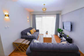 Luxury Apartment - Garden City Mall